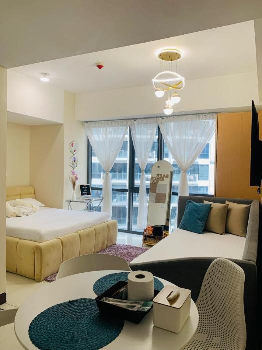 Spacious Studio Unit at Mckinley Hills