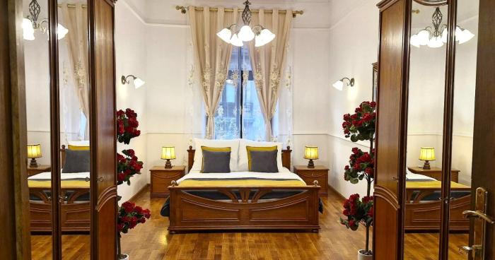 Royal Castle 115 m2 Old Town WAWEL Main Market, 3 rooms, 2 bathrooms ROYAL STYLE