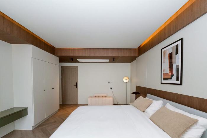 Horizontel, a room in the center of Chiang Rai