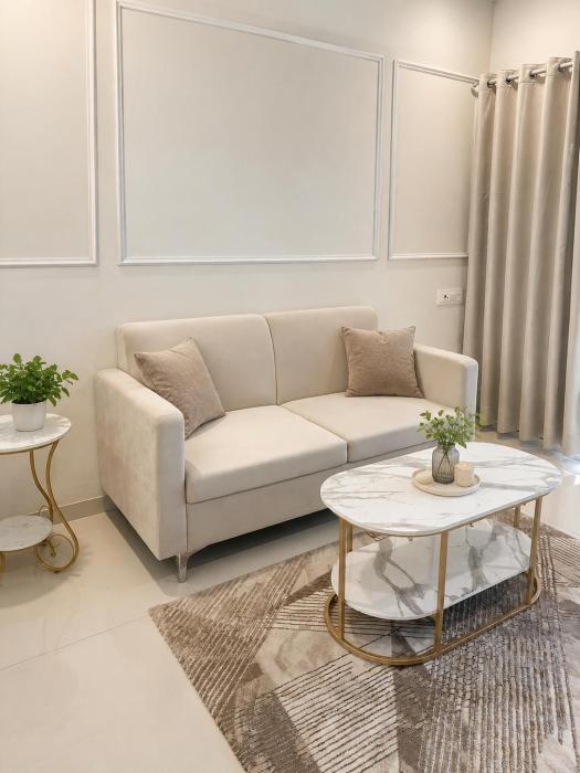 Staynatic Service Apartments & Villas