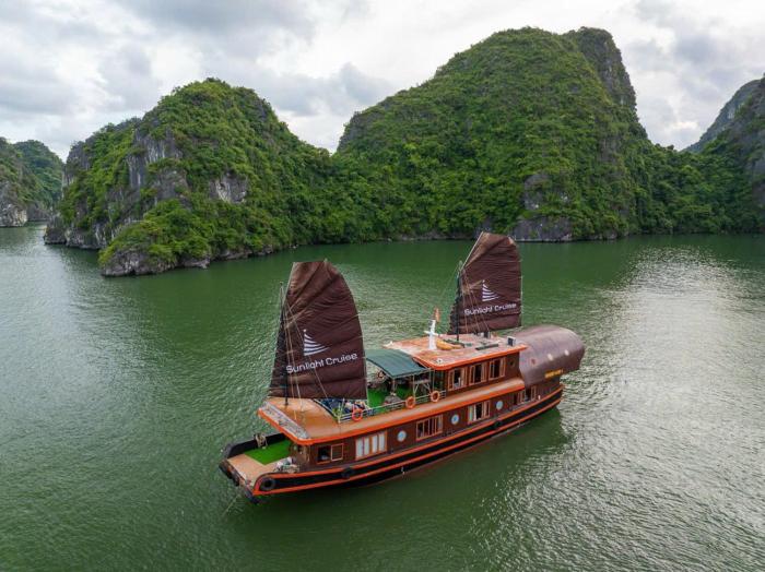 catba new city boat tour