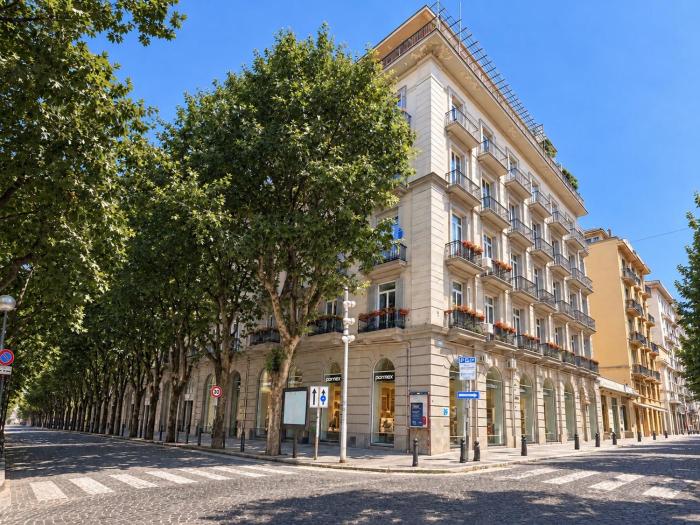 MILUAR Luxury - Vanvitelli