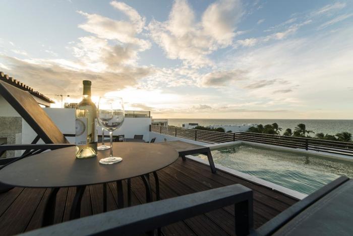 Penthouse Rooftop with private pool Ocean view 4 bedrooms