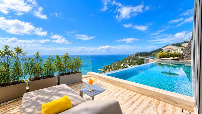 Villa Ray, worldclass sea views, rooftop, breakfast full service, private dining service, Chaweng Noi