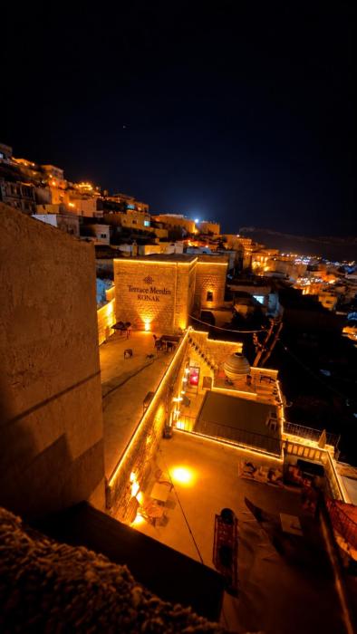 Terrace Merdin Konagı