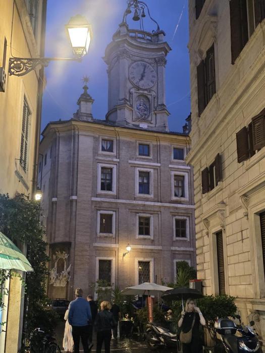 Orologio Historic Dimora - Via dei Banchi Nuovi