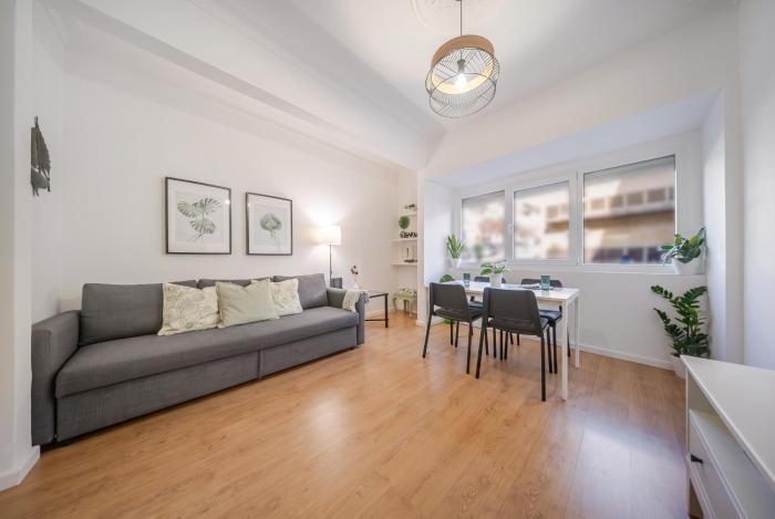 Cacilhas Riverside Lisbon Apartment