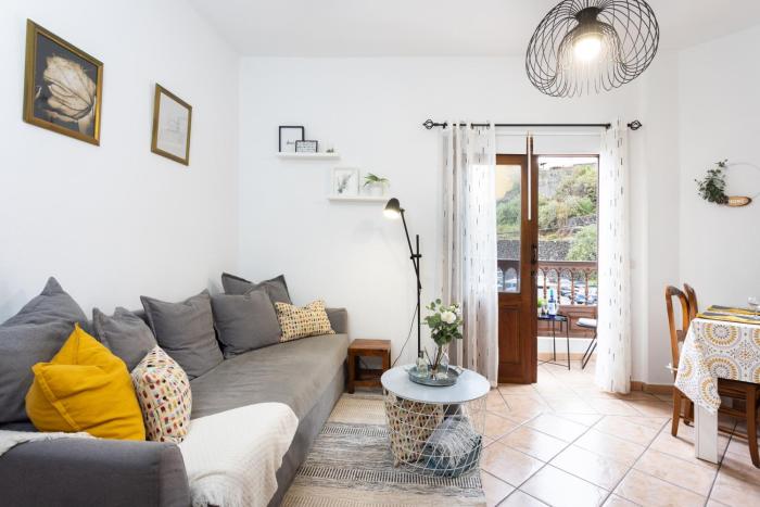 TenoHomes La Perla Balcony Garachico