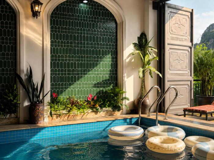 Tuan Nam Lamia Hotel