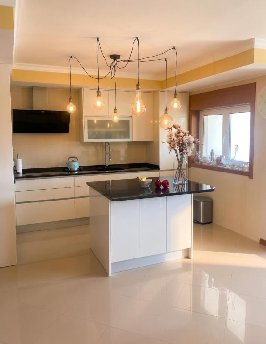 Welcoming house with terrace and garden in Barra de Mira