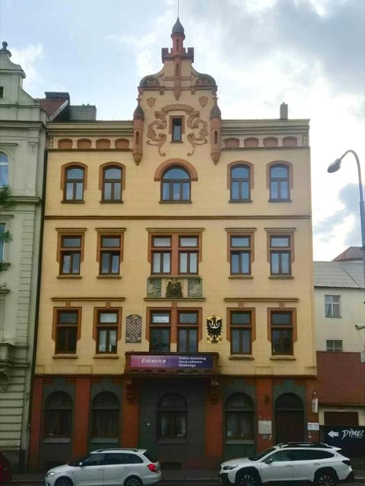Apartment 6, City Center