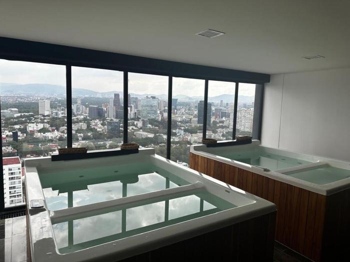 Moderno Loft con Coworking Ejecutivo, Jacuzzi & Gym