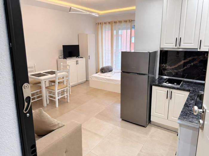 Solmare Apartments K