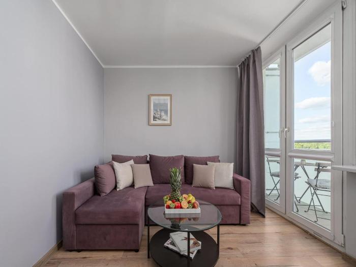 Warsaw Flat with Views