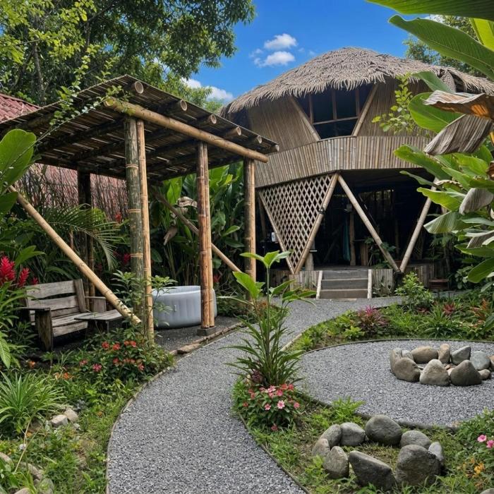 Bambuk Bio Chalet Uvita Beach Front