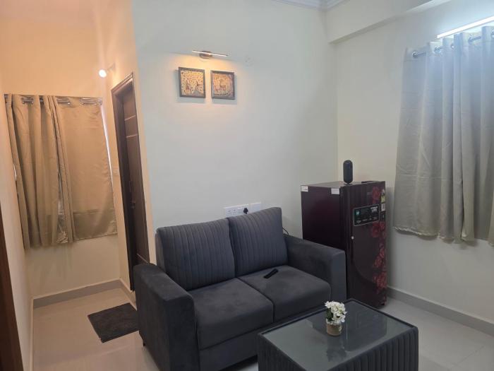 Cozy 1bhk in Gachibowli near wipro circle & Dlf