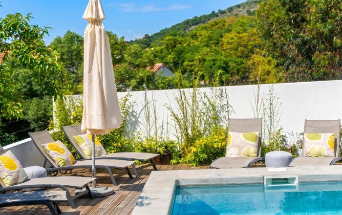 Picturesque Villa in Santo António das Areias with Private Pool