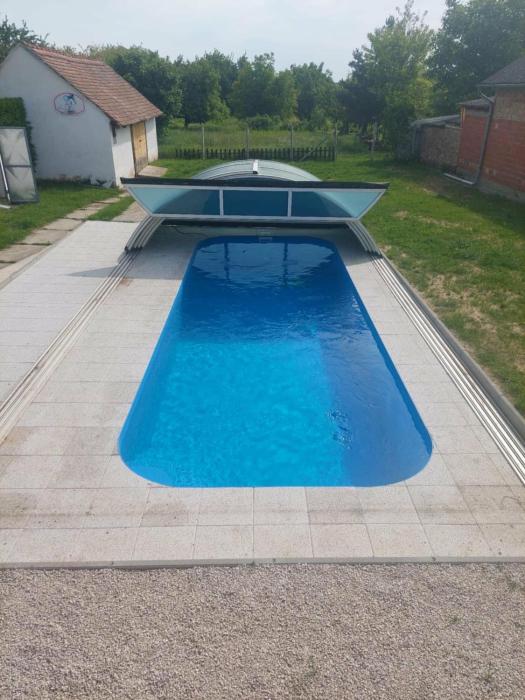 Schönes Ferienhaus mit Pool
