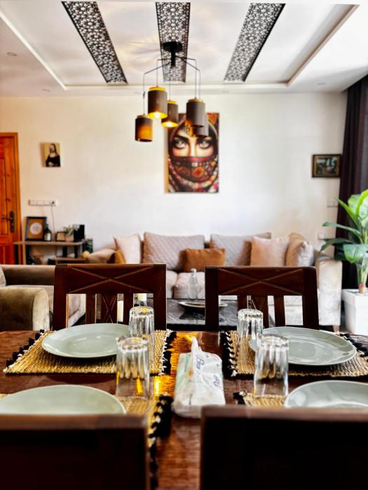 Banana Garden Room-3mins walk to the beach!