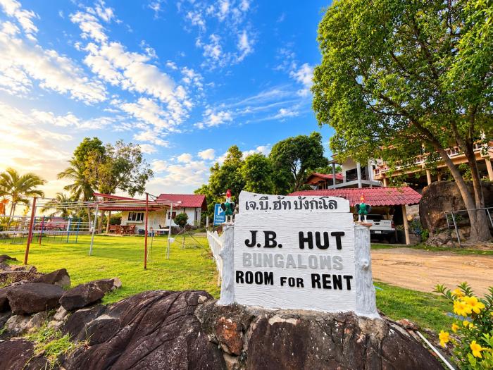J.B.Hut Bungalows