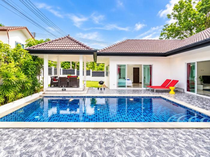 Phikun Private Pool Villa