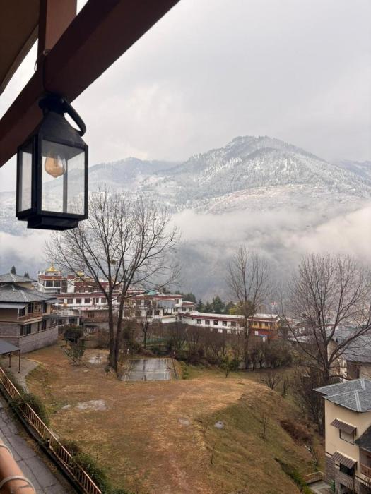 Kais Valley 3BHK Mountain Valley View