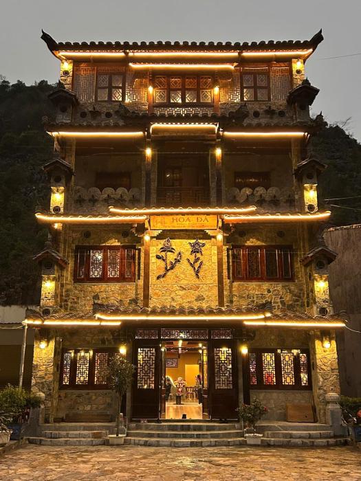 Hoa Đá Villa & Restaurant