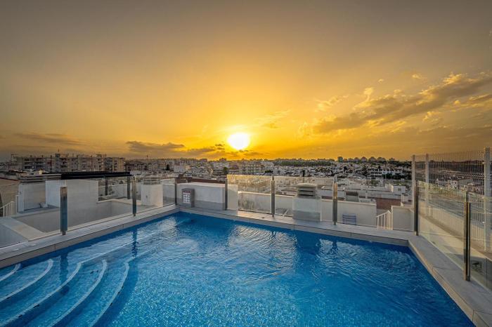 Trevi Sunrise
