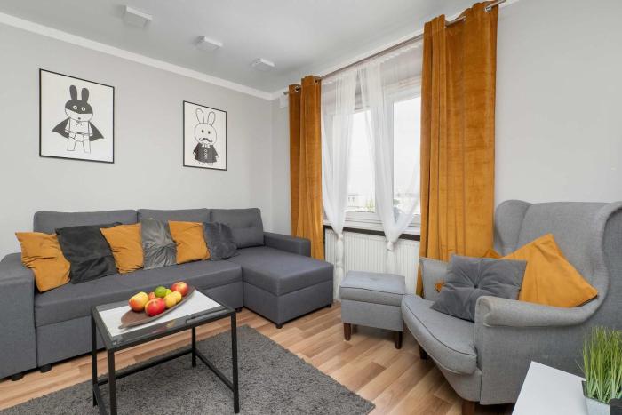 Przestronny Apartament w Centrum Kielc z Parkingiem by Noclegi Renters