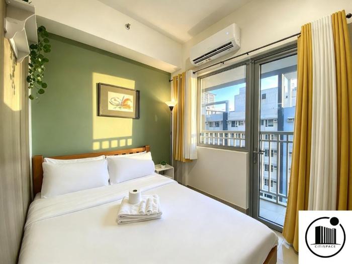 Citispace 1BR Condotel Suite at FAME Residences #FM11A
