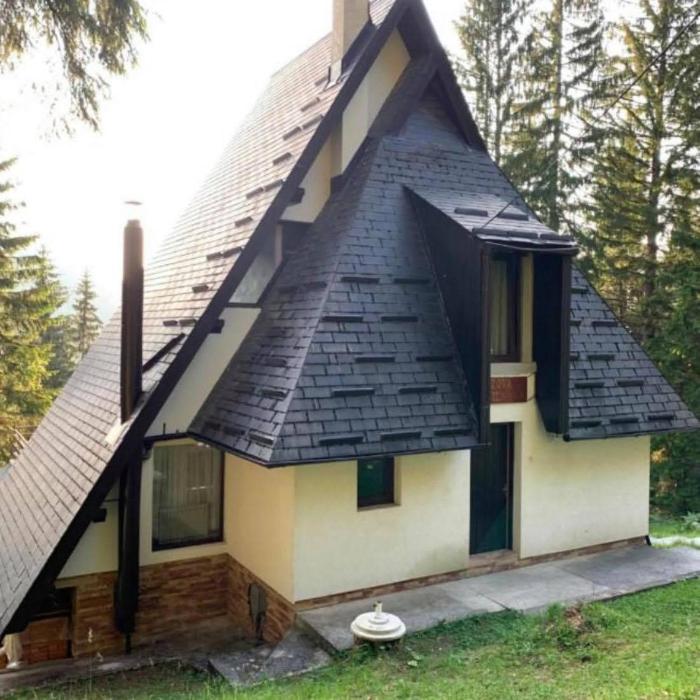 Titova Vila Zlatar