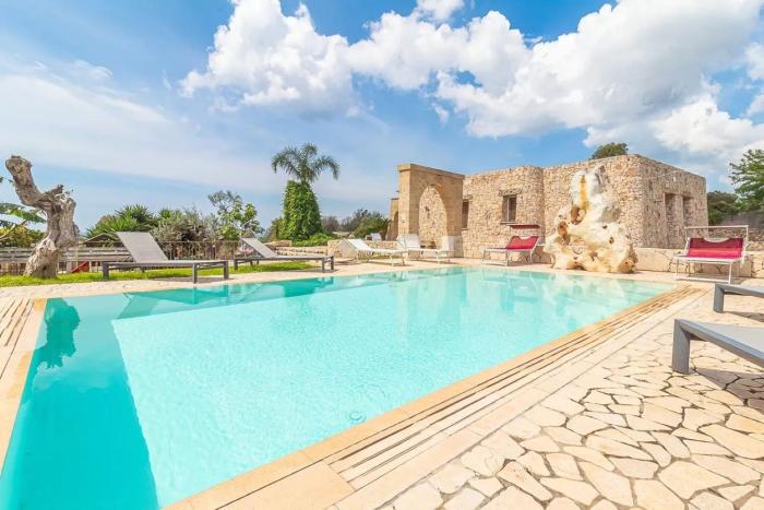 Villa con giardino e piscina privata 45