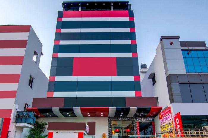 Collection O Saraswathi Park Formerly Spar Grand