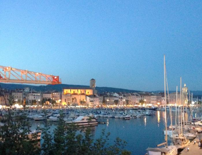 Accostage Vieux-Port - Appartements & Parking