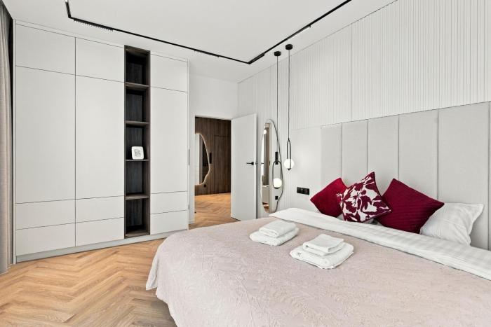 Olszynki Park Prime Apartment by BookingHost