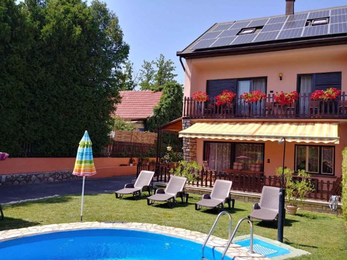 Apartment with Pool in Balatonfoeldvar 18553