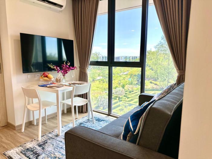 Skypark Celeste 2 Bedroom Apartment