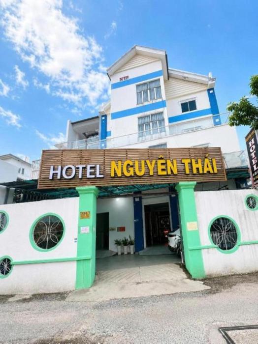 Khách sạn Nguyên Thái