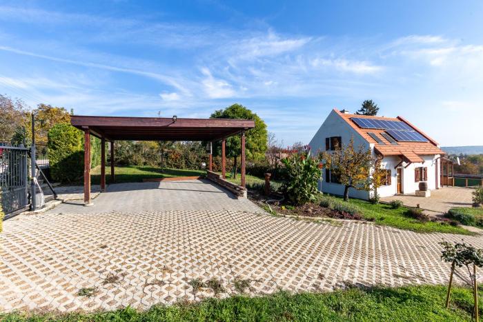 Balaton View From Almadi with Terrace & Garden - Happy Rentals