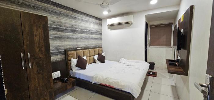 A Seven Hotel
