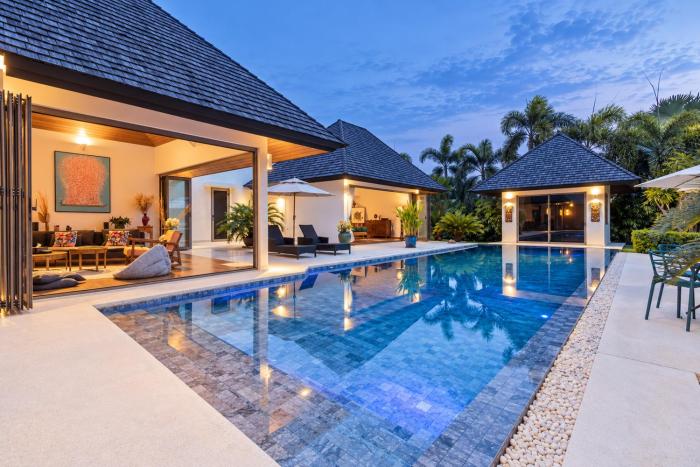 Luxurious 5BR Pool Villa Layan Hills in a Private Estate near Bangtao Beach