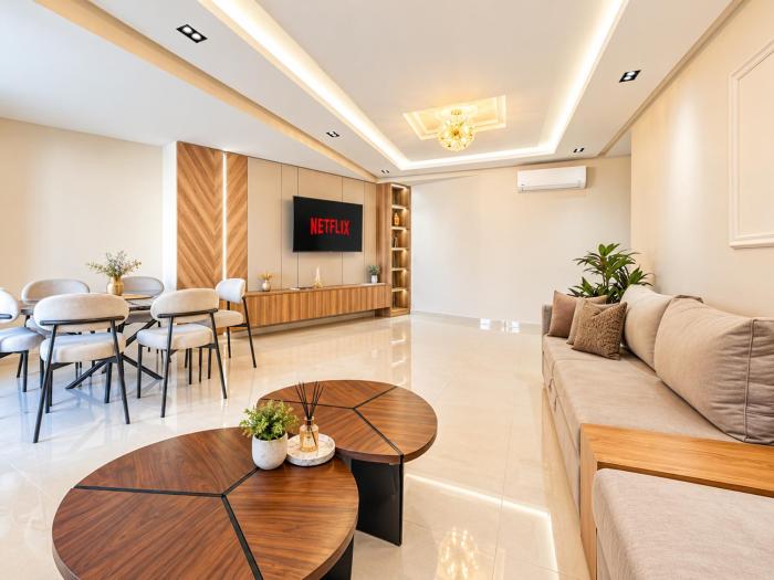 Experience Modernity Beachside & Parking