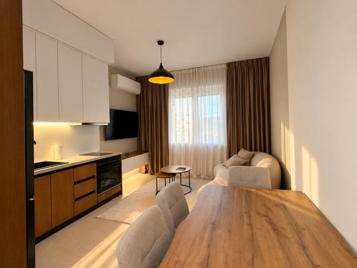 Luxury Apartment in Blloku Self Checkin Fast WiFi