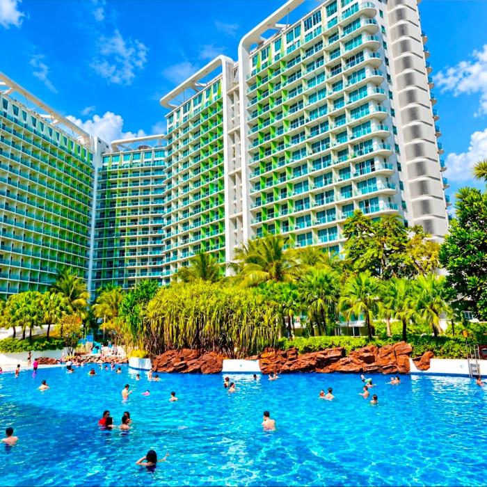 Beach Vibe Staycation near SM Bicutan and BGC