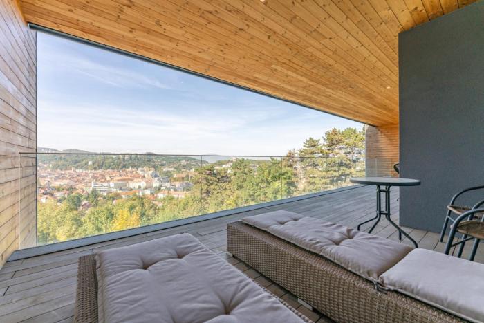 Modern penthouse with a terrace and a fantastic view