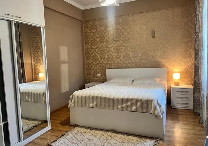 Cozy 3-Room Apartment with City View & Balcony