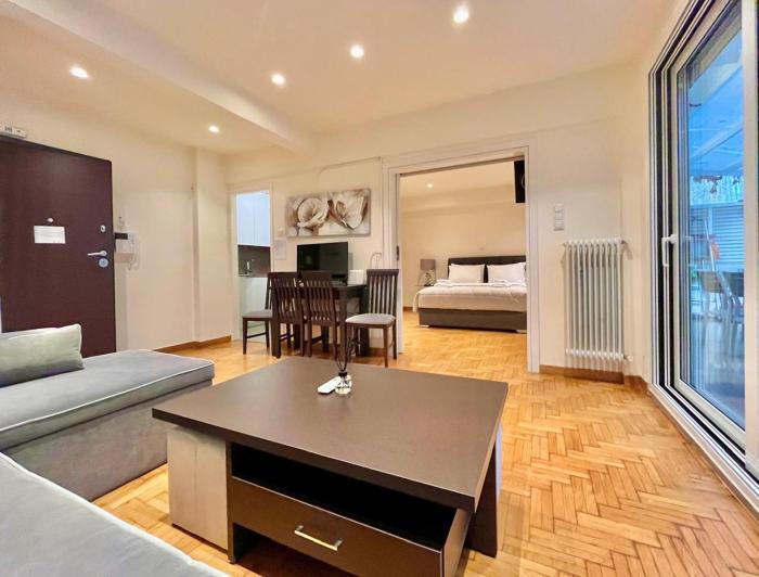 Peaceful Retreat in Kolonaki