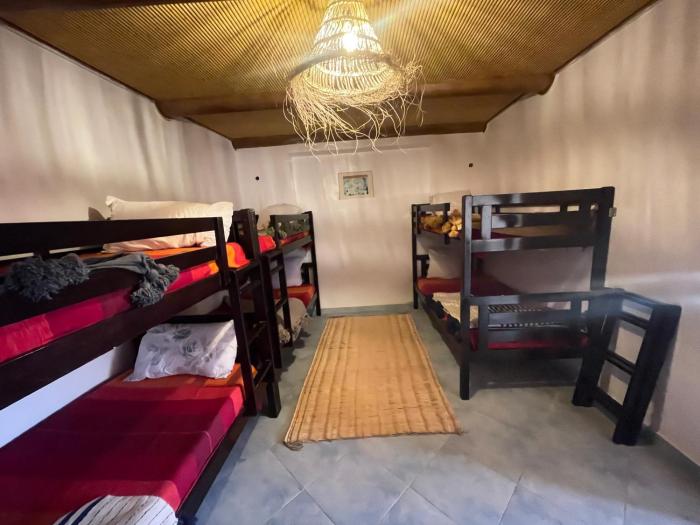 DADA SURF HOSTEl