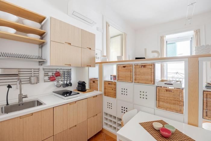 Studio apartment in the center, within walking distance of the sea
