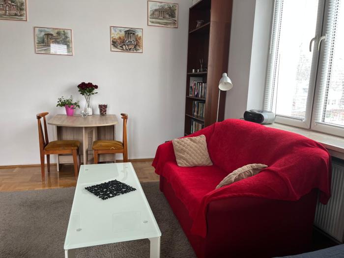 Apartament przy Parku Czartoryskich - Faktury VAT - parking